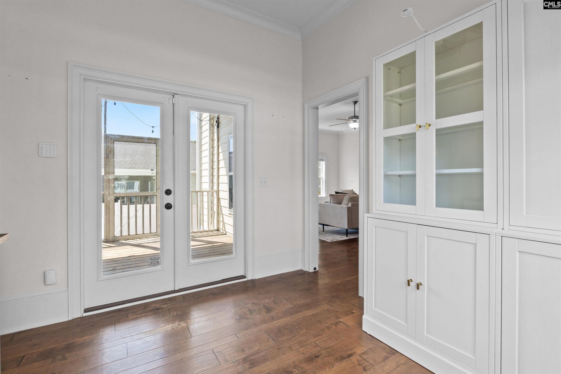 227 Baysdale Drive  Photo 9