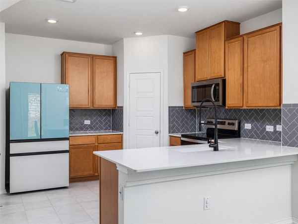 7106 Summer Tanager DR, Unit 18, Austin, TX 78744