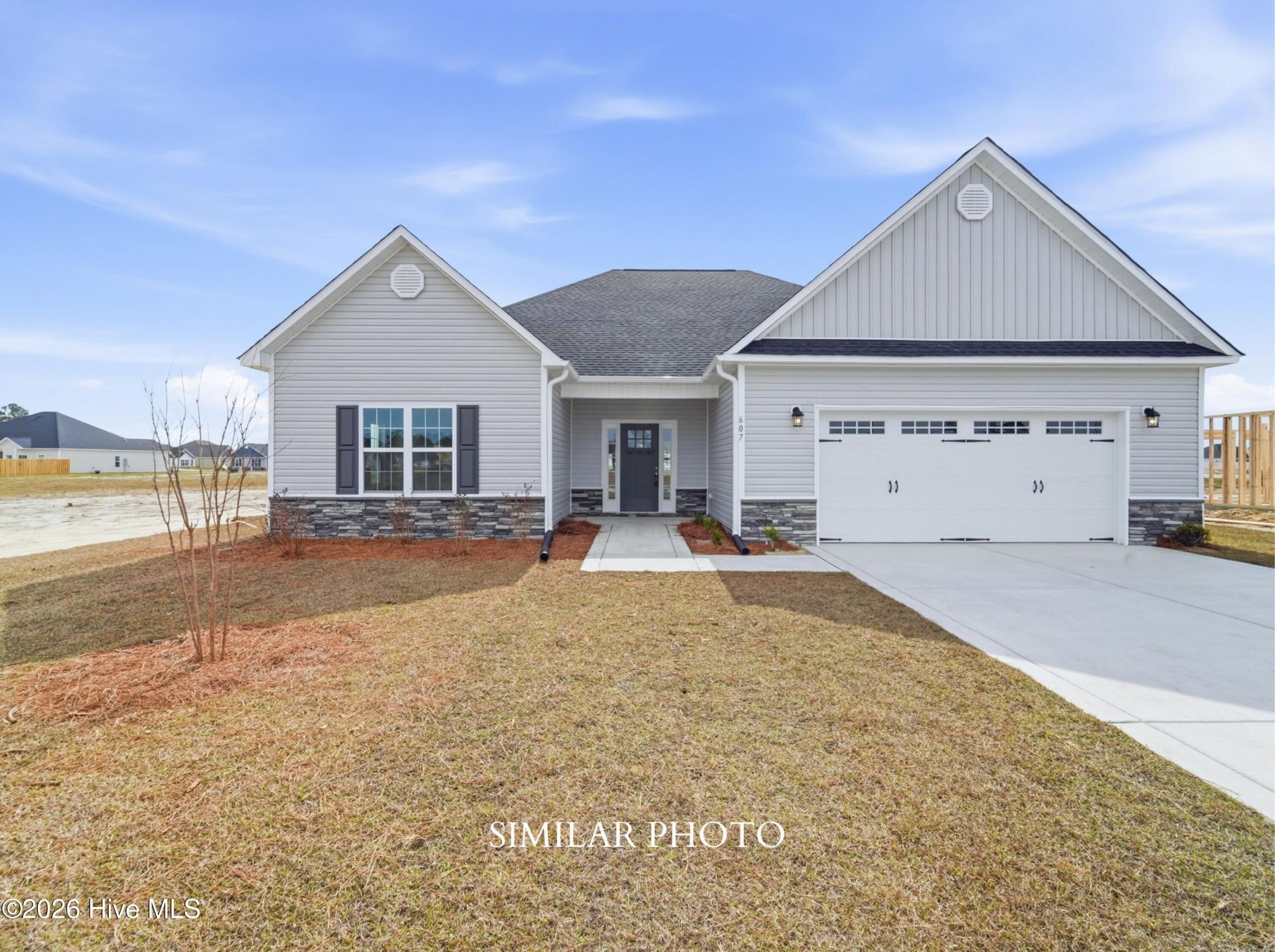 213 Little Bird Lane, Jacksonville, NC 28546 Main Photo