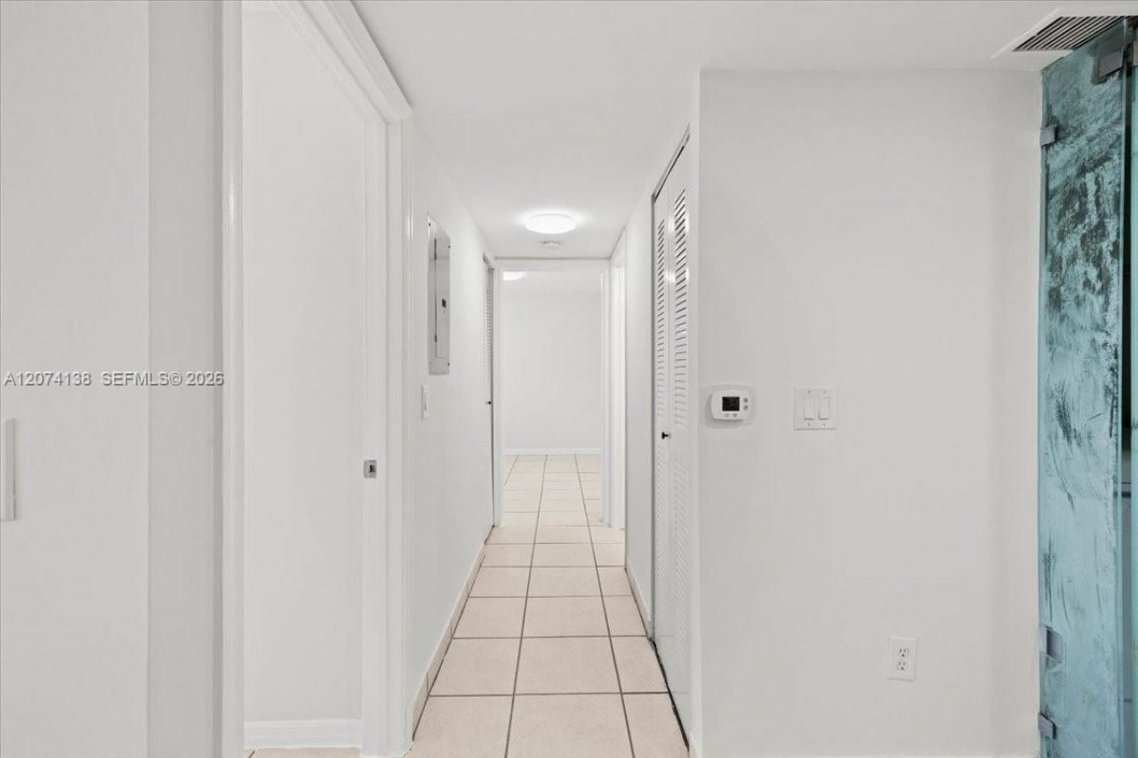 3610 N 56th Ave , Unit 219, Hollywood, FL 33021 Photo