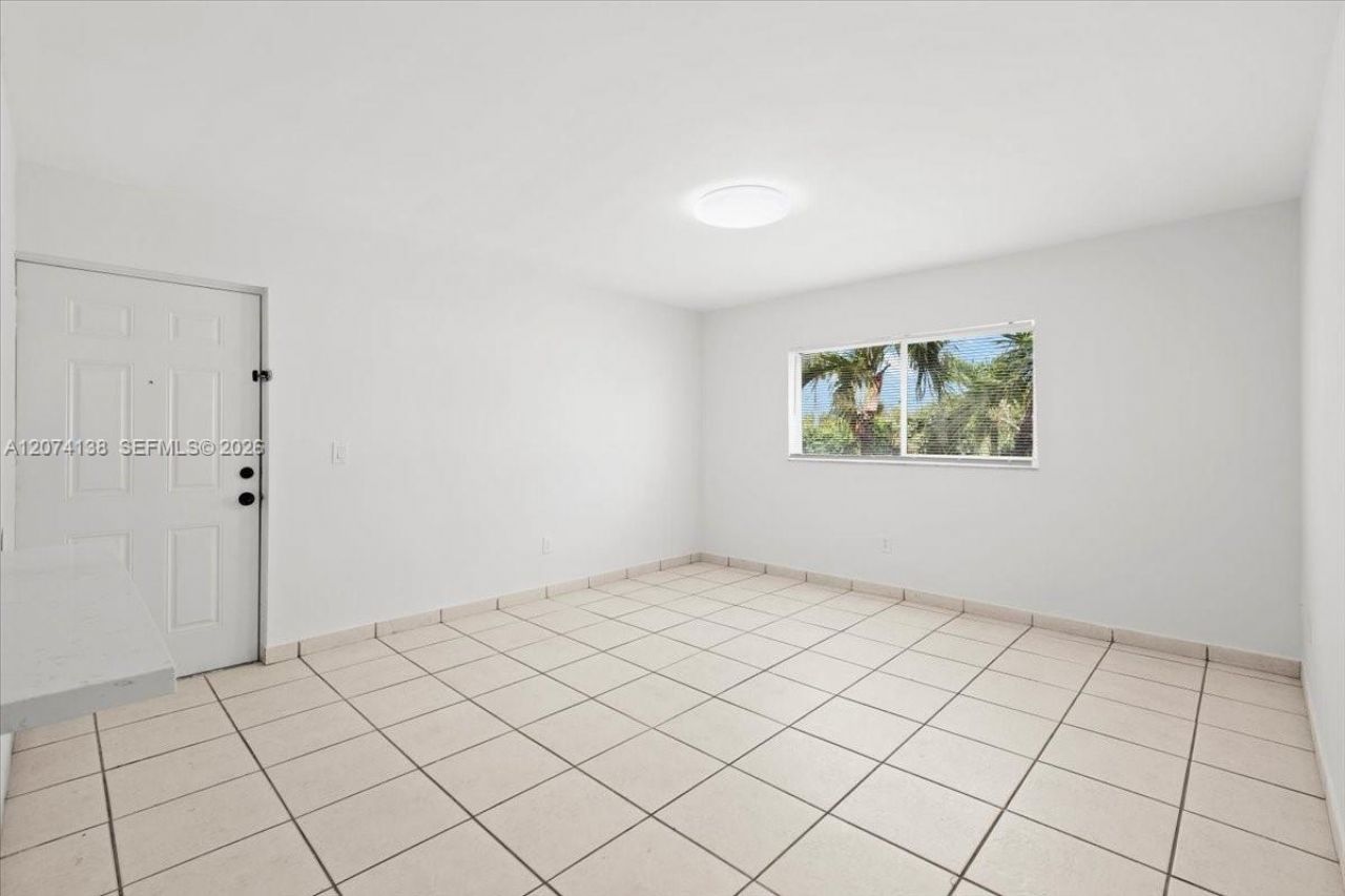 3610 N 56th Ave , Unit 219, Hollywood, FL 33021 Photo