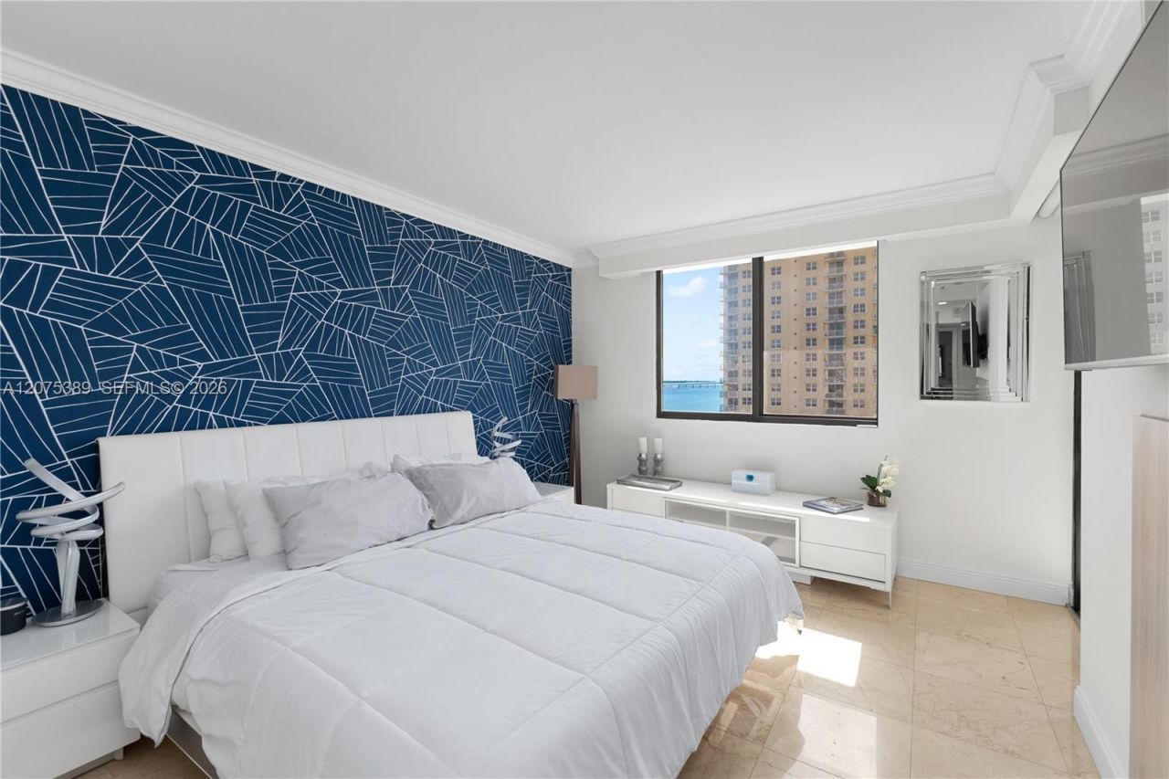 520 Brickell Key Dr , Unit A1207, Miami, FL 33131 Photo