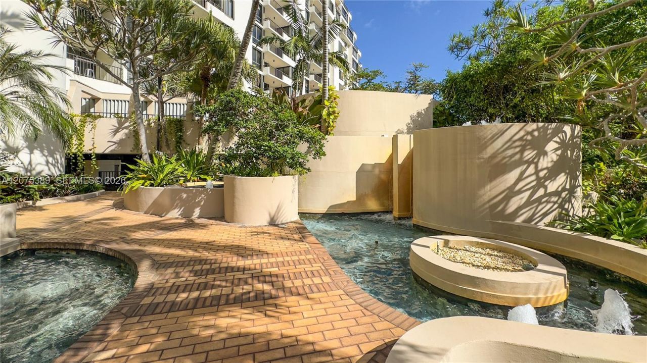 520 Brickell Key Dr , Unit A1207, Miami, FL 33131 Photo