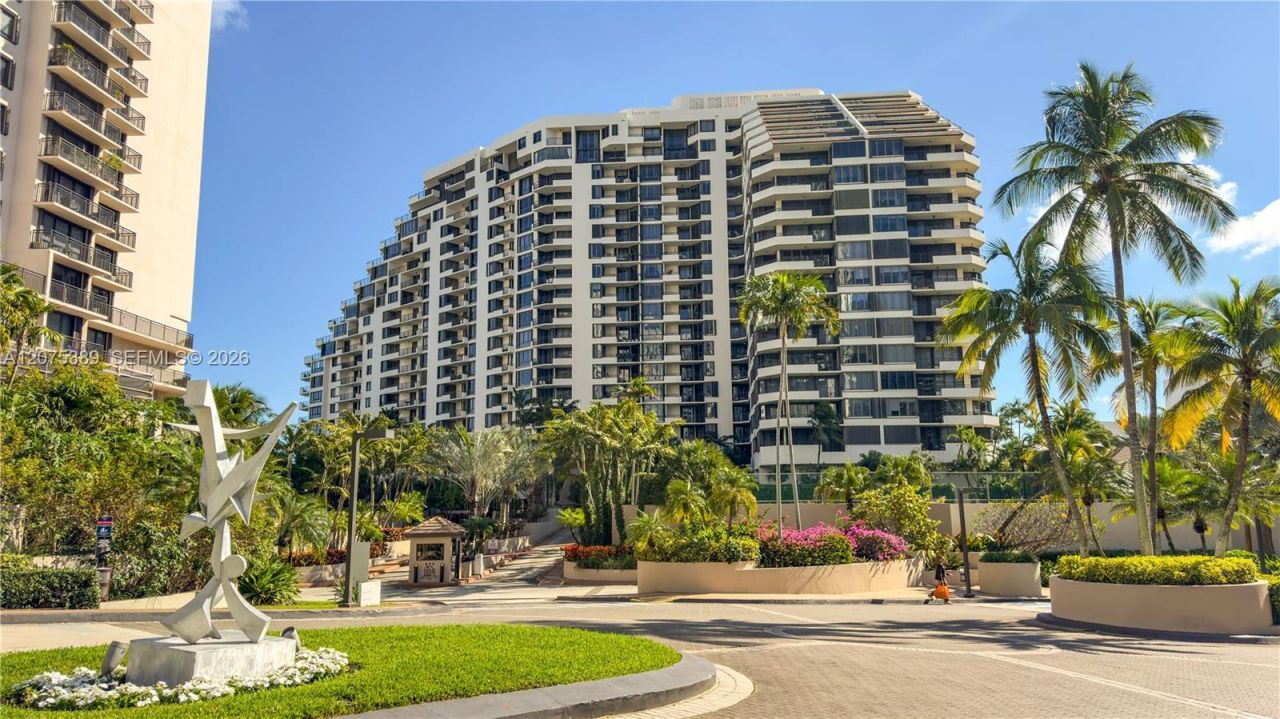 520 Brickell Key Dr , Unit A1207, Miami, FL 33131 Photo