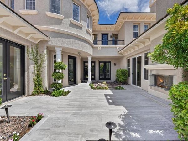 204 Surtees Point Street, Las Vegas, NV 89144