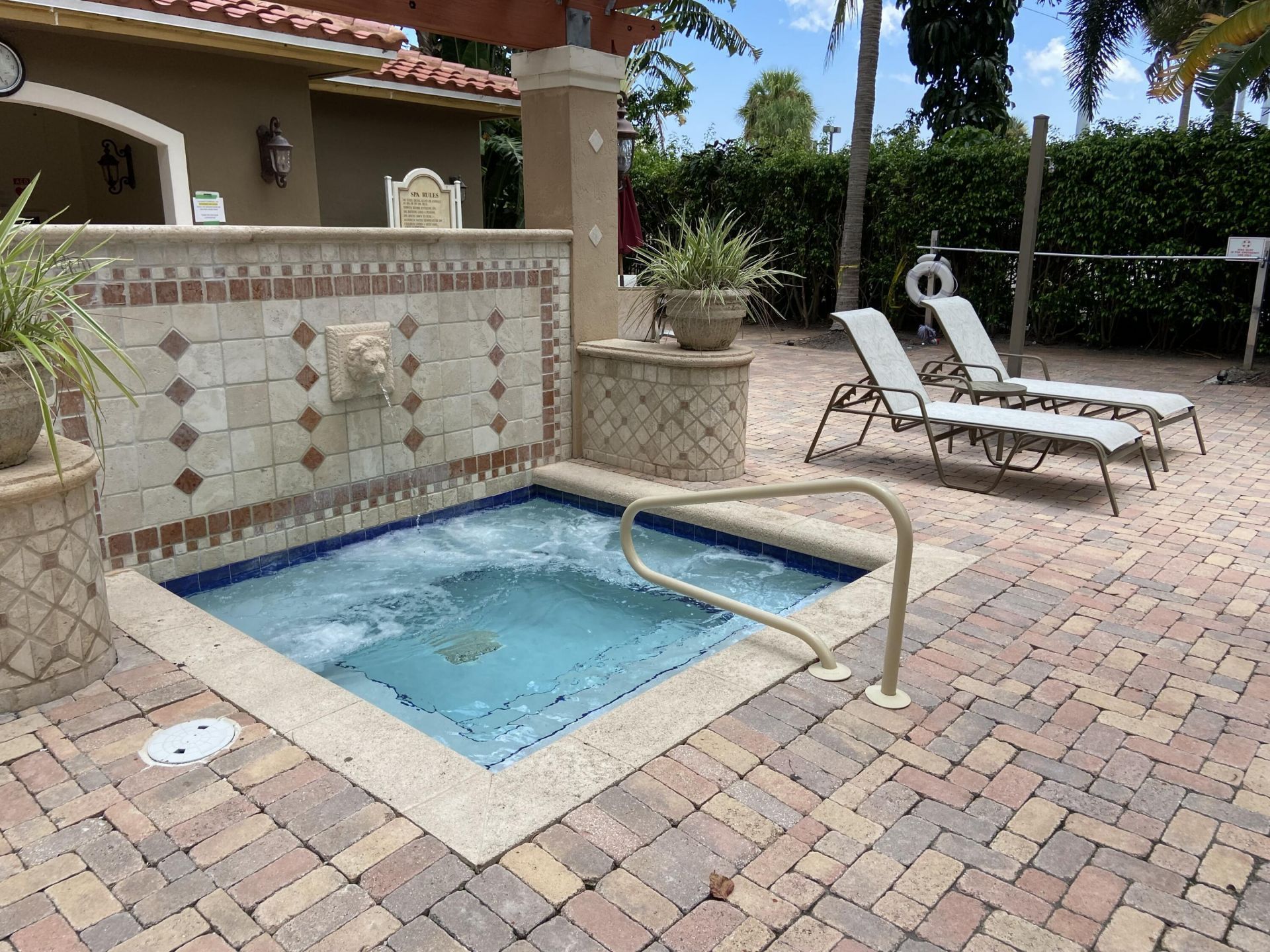 616 Clearwater Park Road, Unit 207, West Palm Beach, FL 33401 Photo