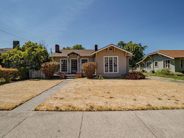 708 Park Avenue, Medford, OR 97501
