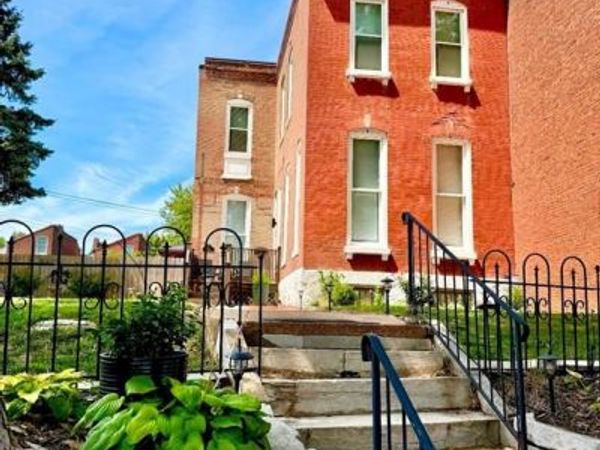 2827 Lemp Avenue, St Louis, MO 63118