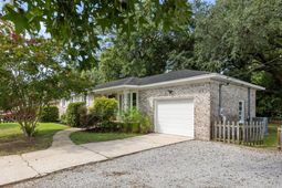 1357 Ashley Hall Road photo 4