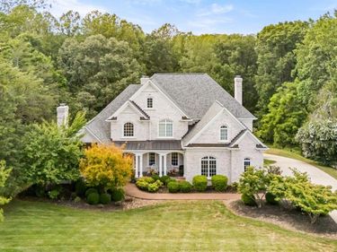 1913 Royal Oak Drive, Lynchburg, VA 24503