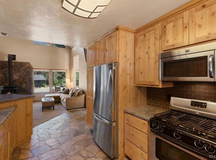 3522 S Upper Truckee Road, South Lake Tahoe, CA 96150 Photo