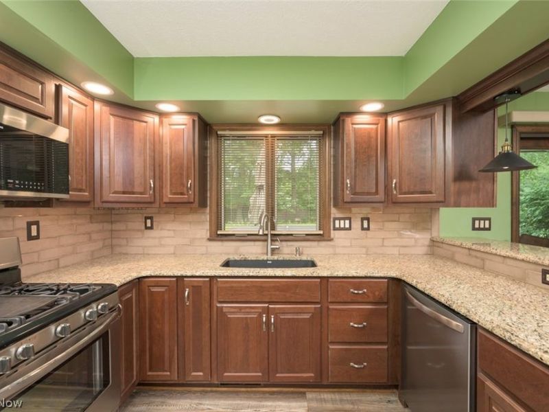 124 Saddle Ridge Circle SE, Warren, OH 44484 Photo 24