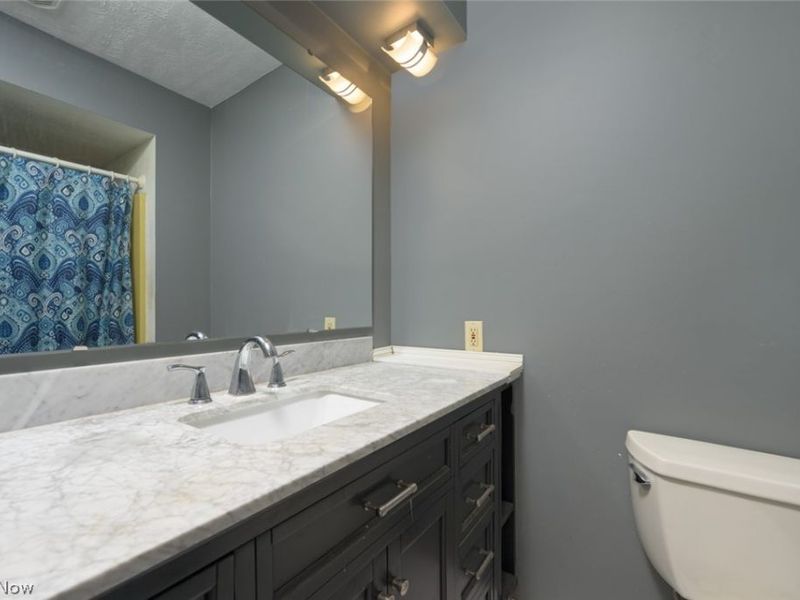 124 Saddle Ridge Circle SE, Warren, OH 44484 Photo 33