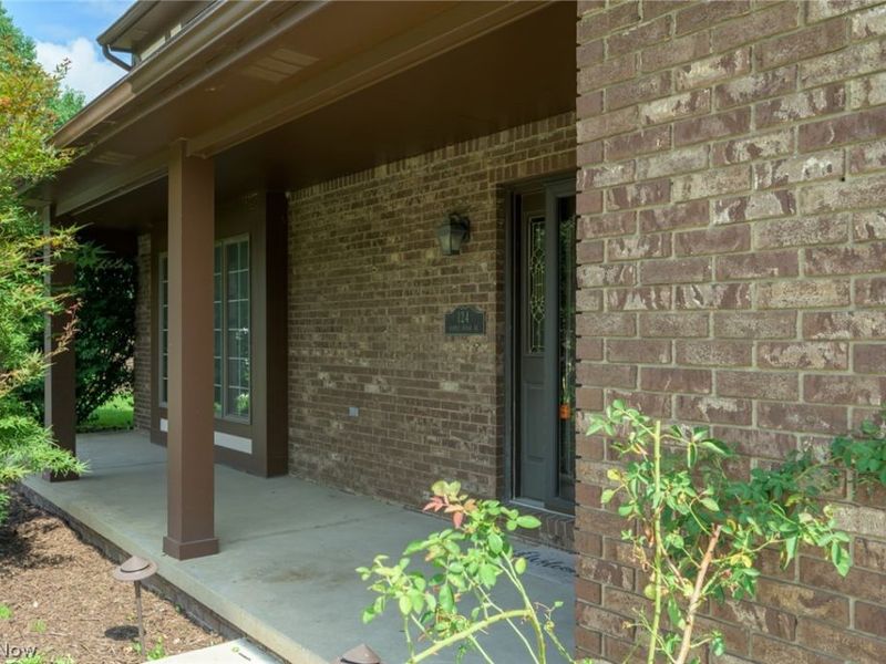 124 Saddle Ridge Circle SE, Warren, OH 44484 Photo 6