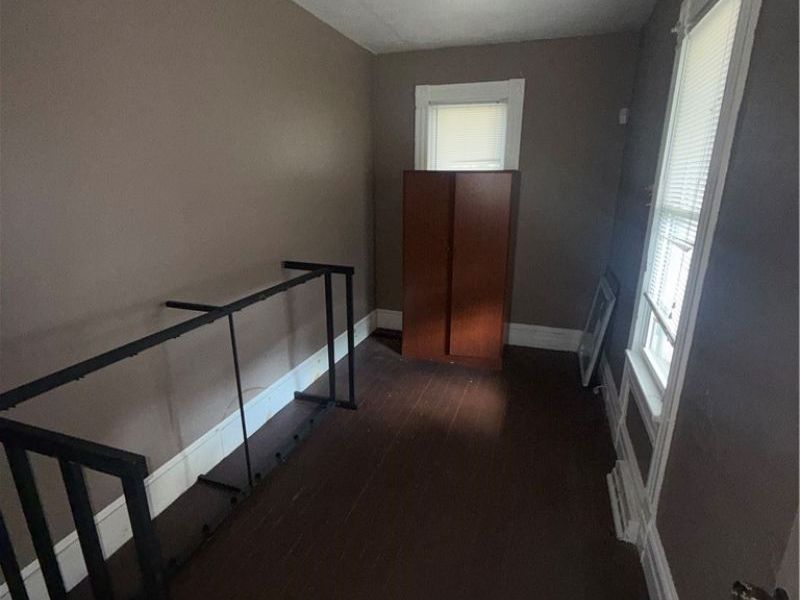 6700 Hosmer Avenue, Cleveland, OH 44105 Photo 12