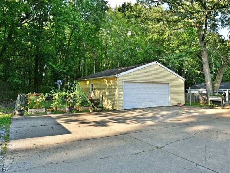 3557 Valacamp Avenue SE, Warren, OH 44484 Photo 38