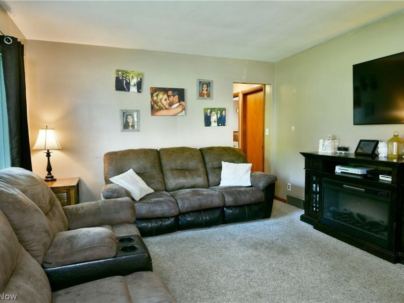 3557 Valacamp Avenue SE, Warren, OH 44484 Photo 6