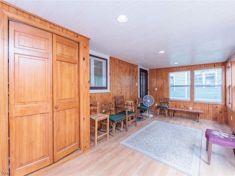 2608 Hampshire Road , Cleveland Heights, OH 44106 Photo 16
