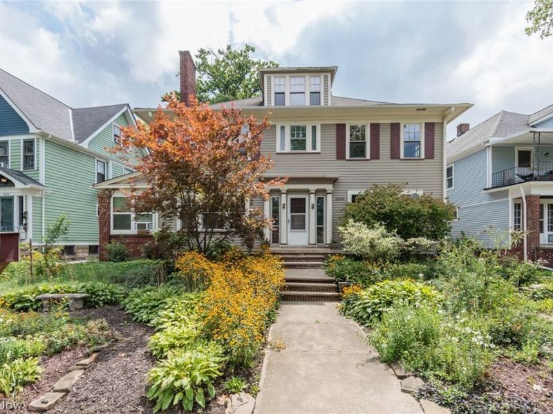 2608 Hampshire Road , Cleveland Heights, OH 44106 Photo 2