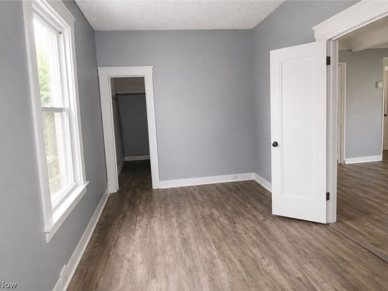 1820 Holmden Avenue , Cleveland, OH 44109 Photo 10