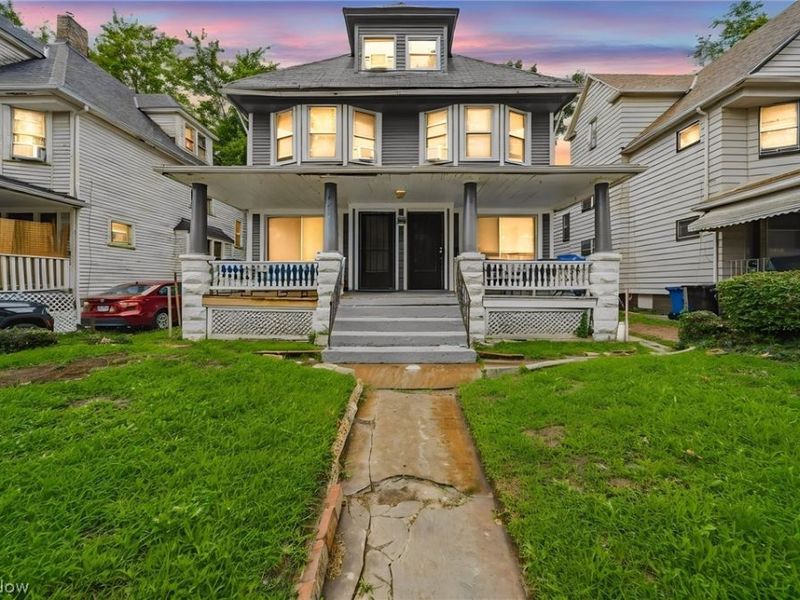 9911 North Boulevard , Cleveland, OH 44108 Photo 33