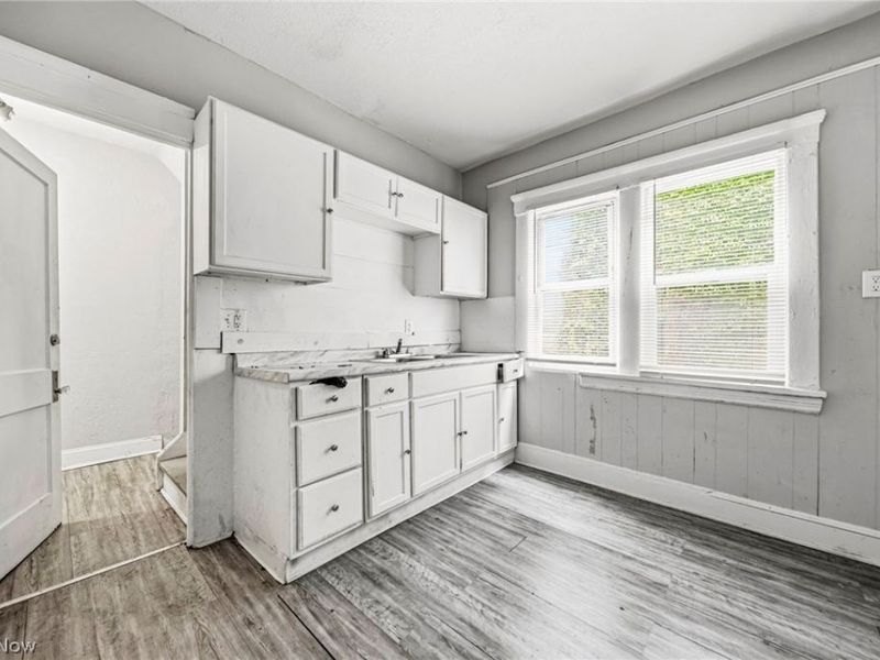 9501 Pierpont Avenue , Cleveland, OH 44108 Photo 25