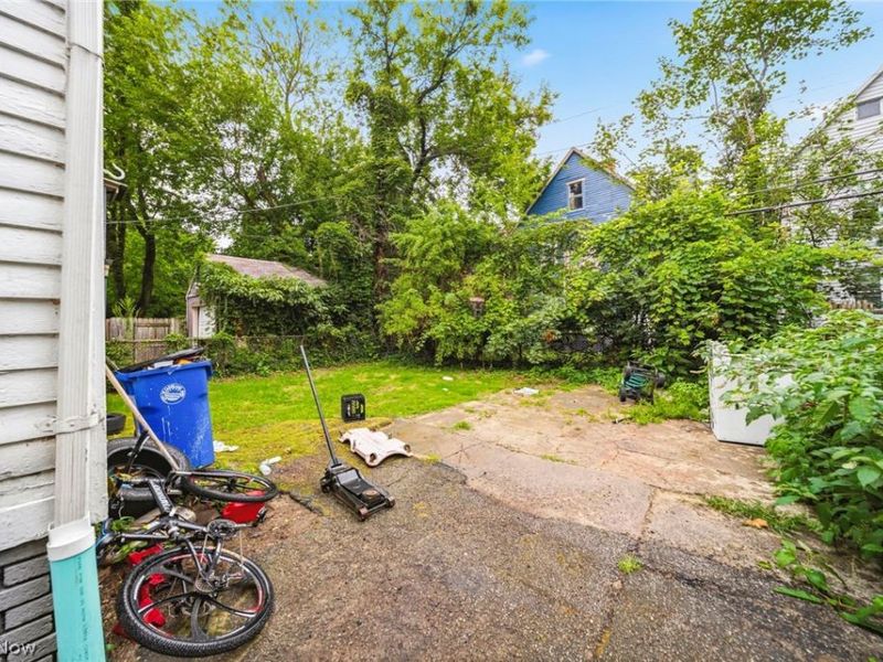 9501 Pierpont Avenue , Cleveland, OH 44108 Photo 37