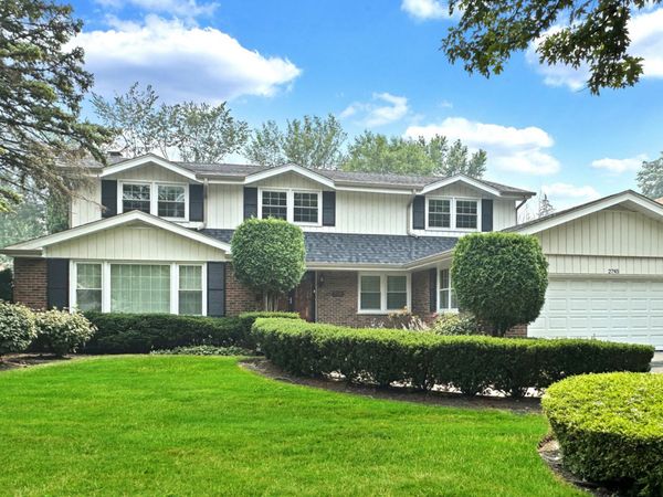 2745 Covert Road , Glenview, IL 60025