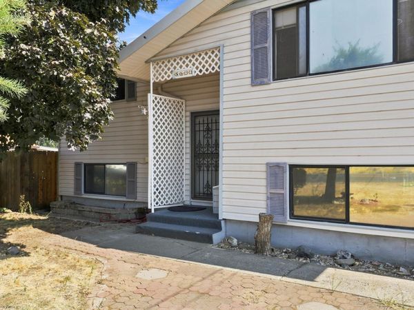 631 S Jefferson St, Medical Lake, WA 99022