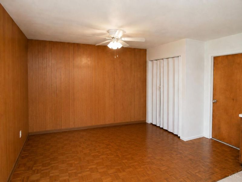 11731 Van Camp Lane, Springdale, OH 45246 Photo 12