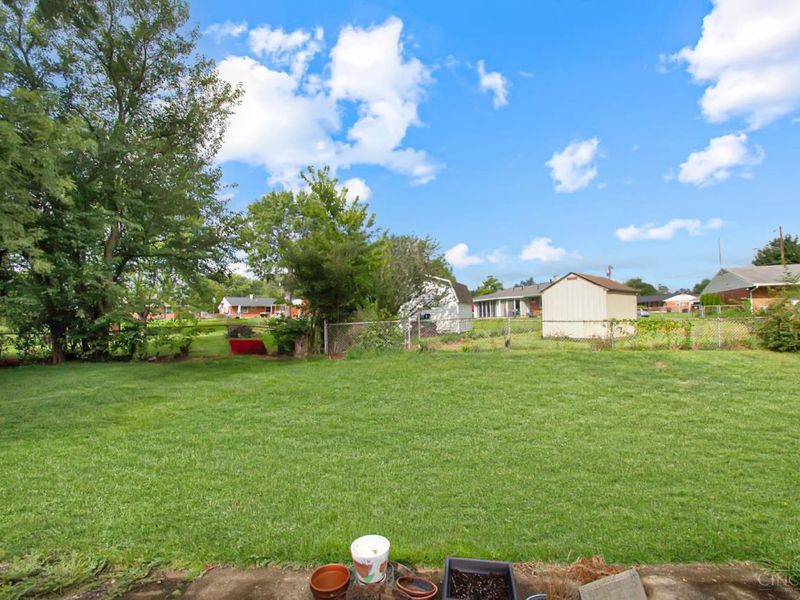 11731 Van Camp Lane, Springdale, OH 45246 Photo 28