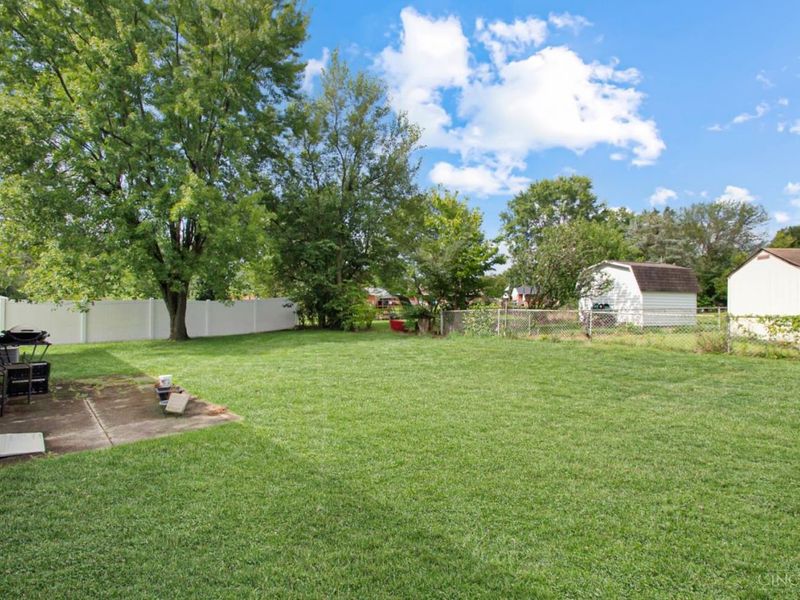 11731 Van Camp Lane, Springdale, OH 45246 Photo 29