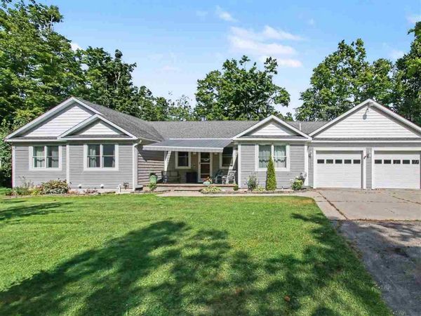 3714 Grand Oak Trail, Petoskey, MI 49770