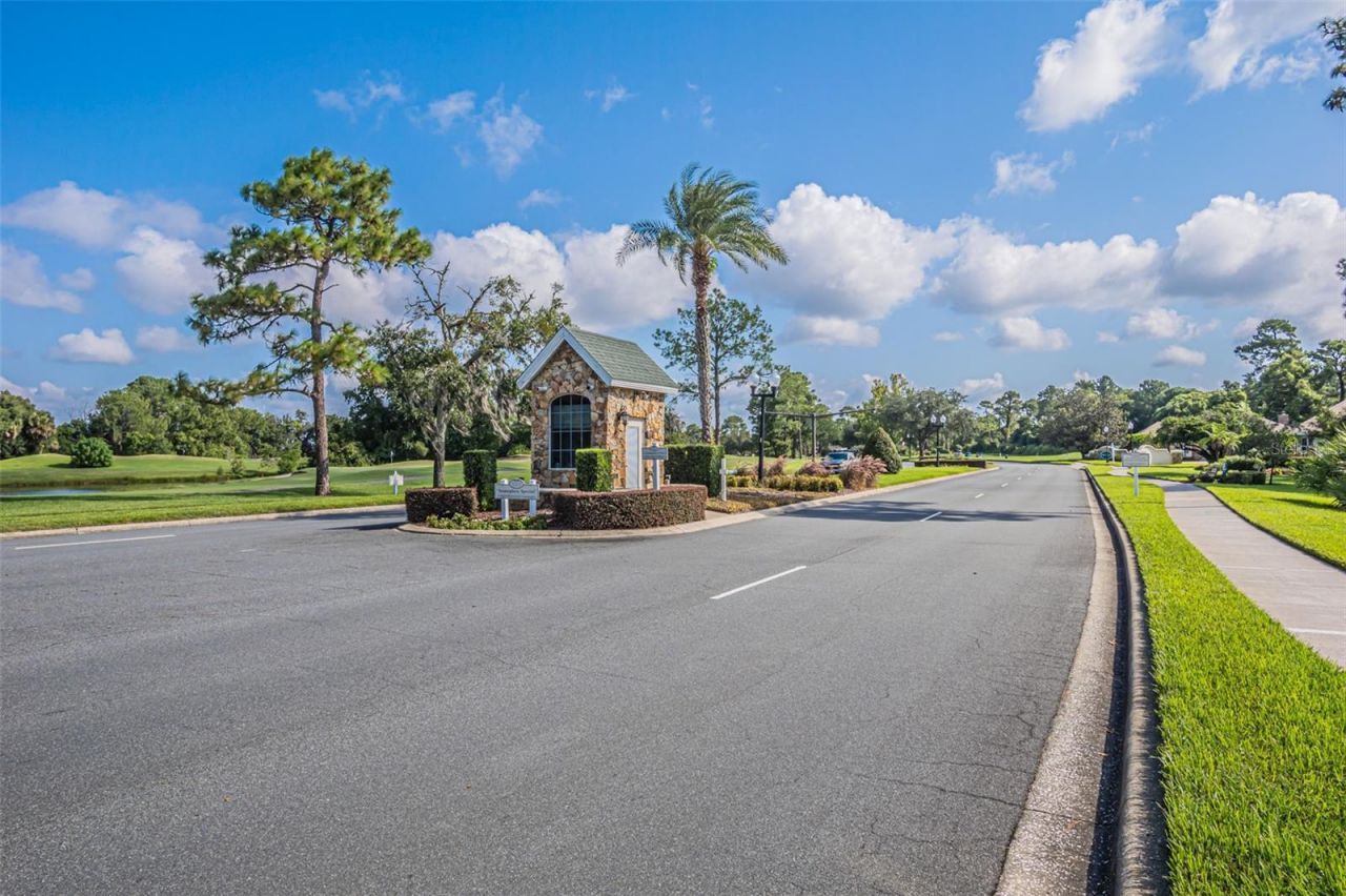 7004 Pine Hollow Drive, Mount Dora, FL 32757 Photo