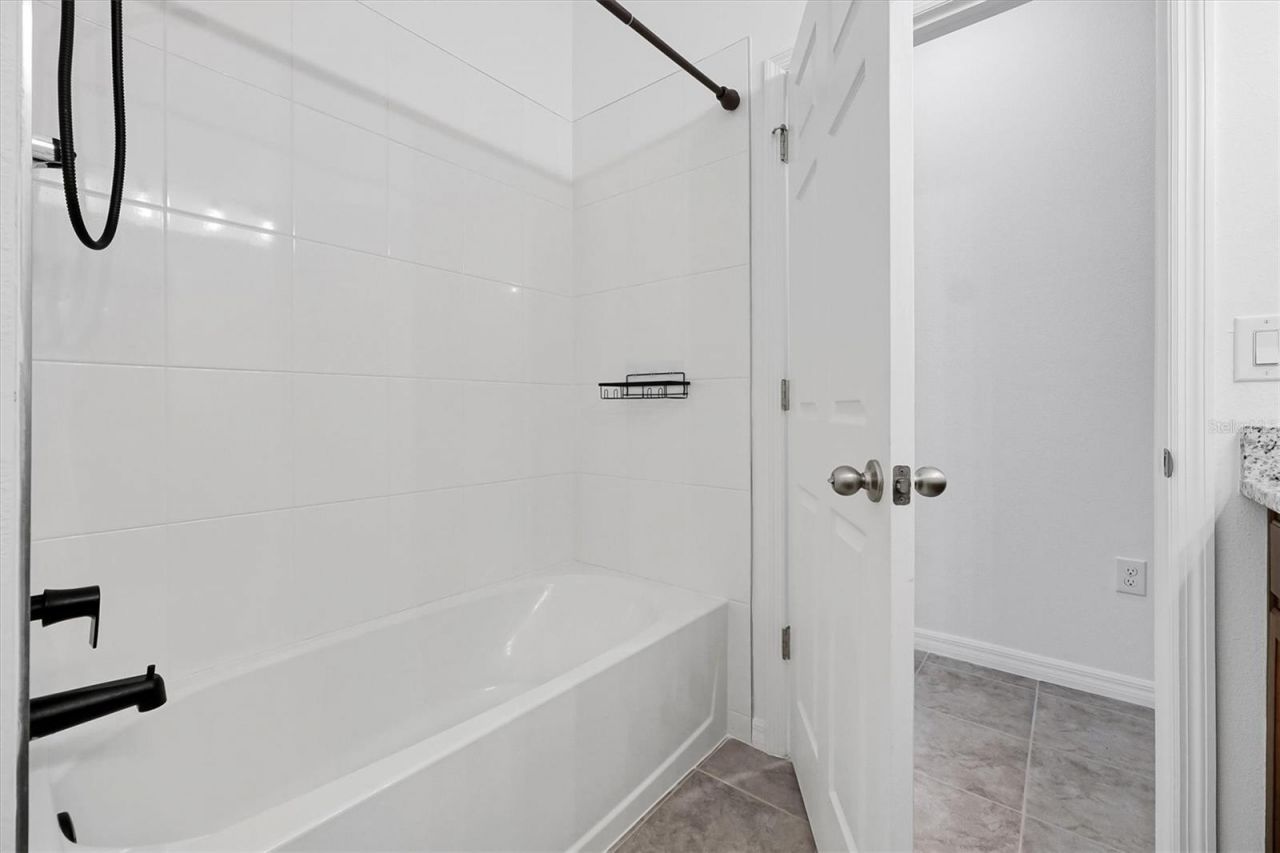 2327 Raven Ridge Road, Minneola, FL 34715 Photo