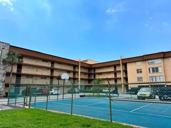5820 N CHURCH AVENUE, Unit 256, TAMPA, FL 33614
