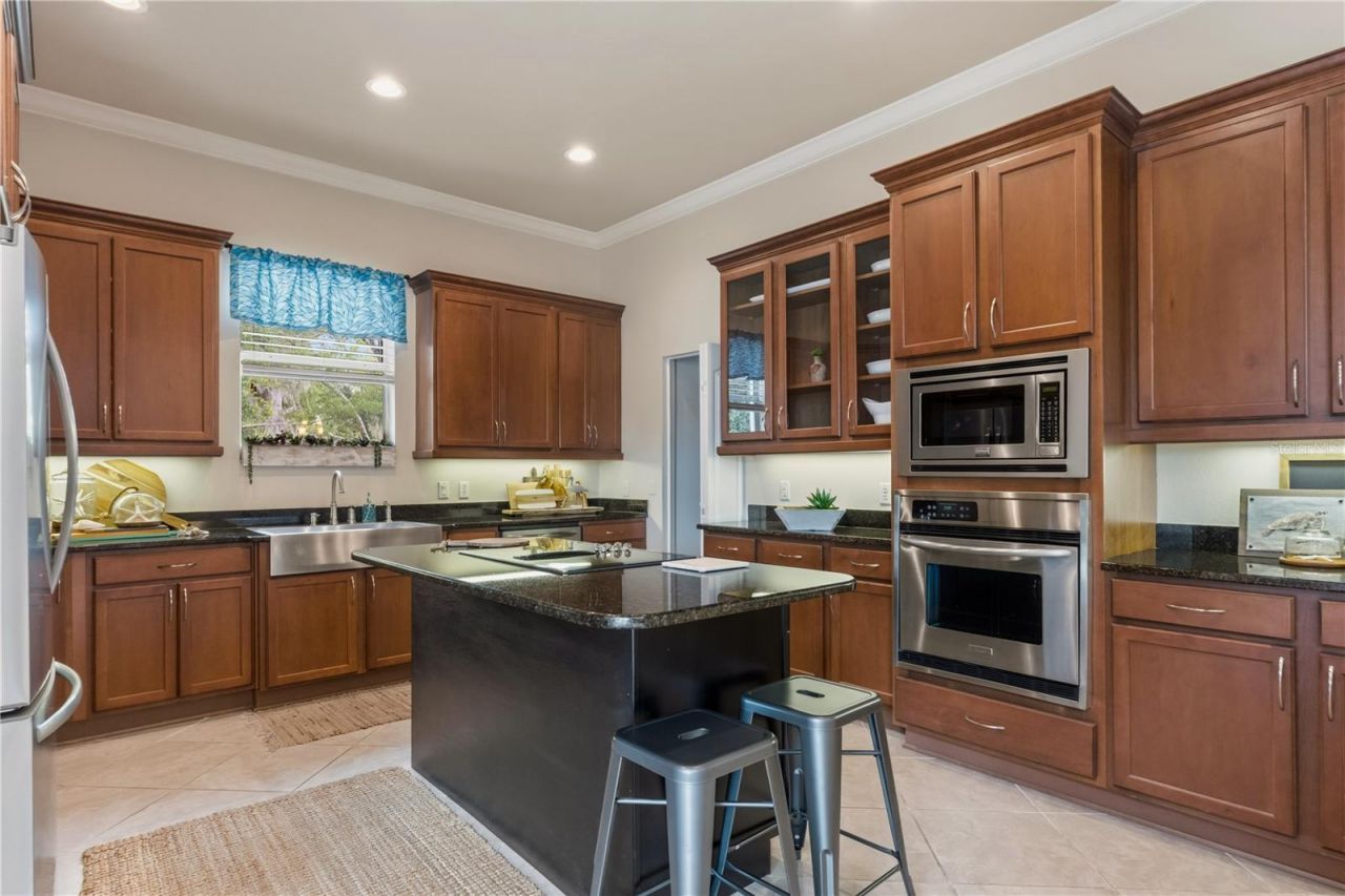 5158 S Riverview Circle , Homosassa, FL 34448 Photo