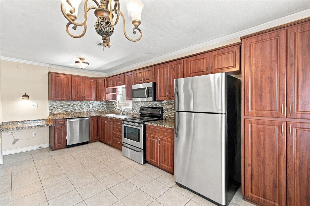 805 W Braddock Street , Tampa, FL 33603 Photo