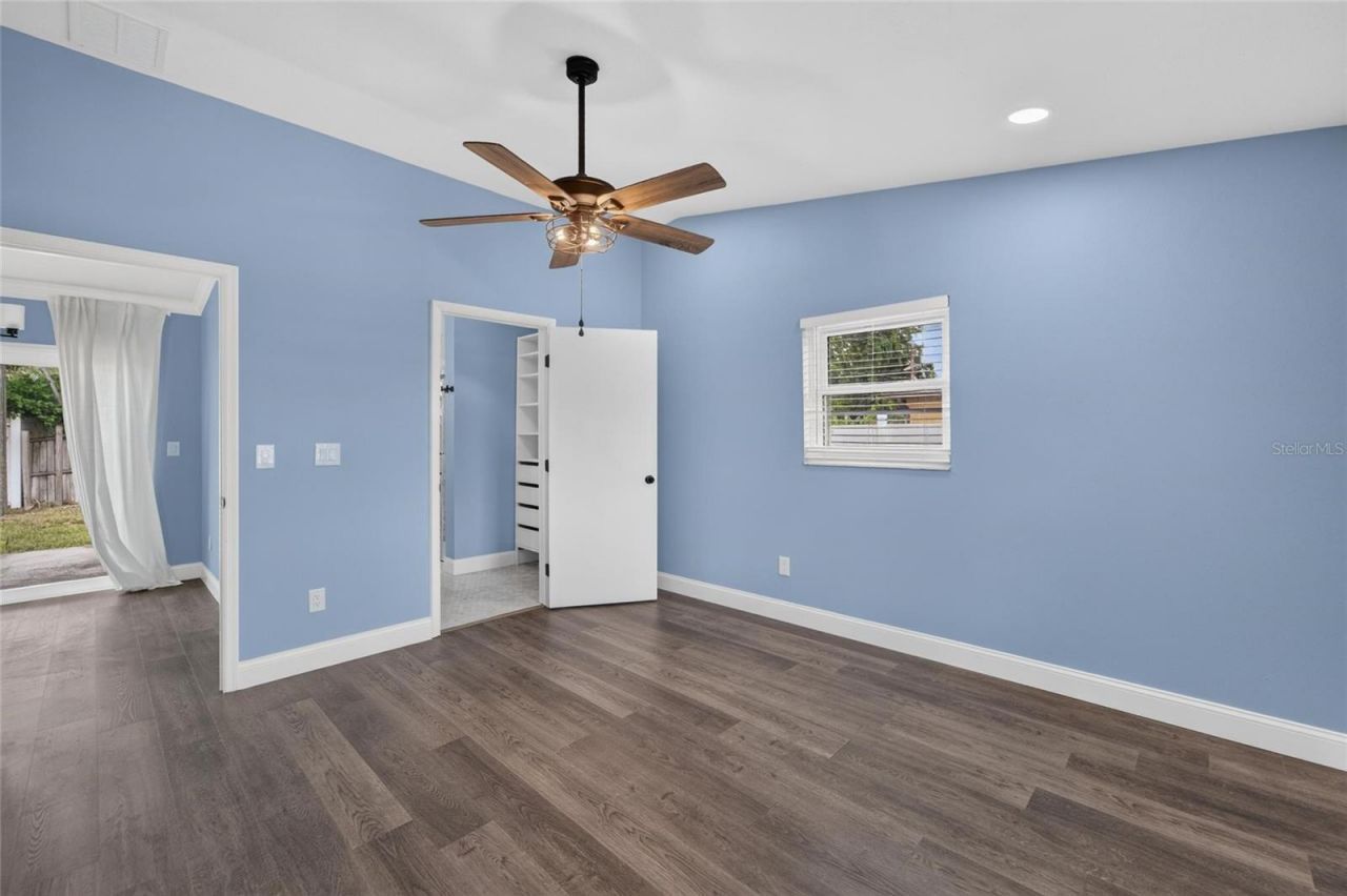 4317 Trout Drive Se, Saint Petersburg, FL 33705 Photo