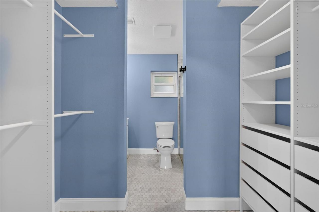 4317 Trout Drive Se, Saint Petersburg, FL 33705 Photo