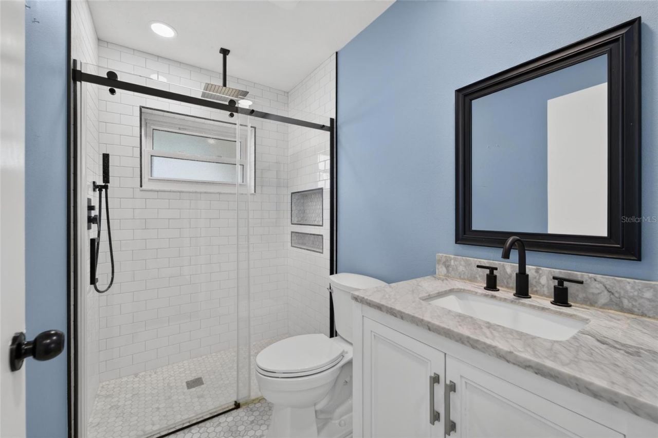 4317 Trout Drive Se, Saint Petersburg, FL 33705 Photo