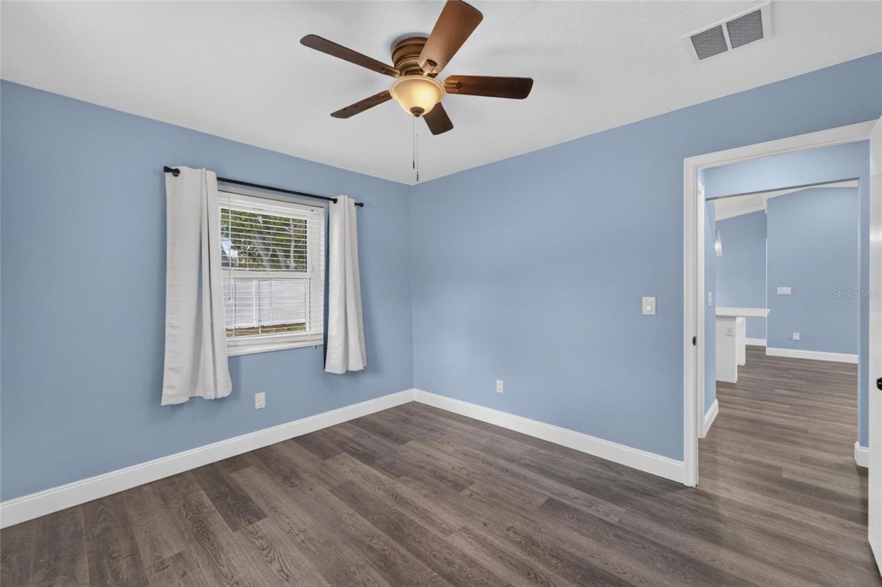 4317 Trout Drive Se, Saint Petersburg, FL 33705 Photo