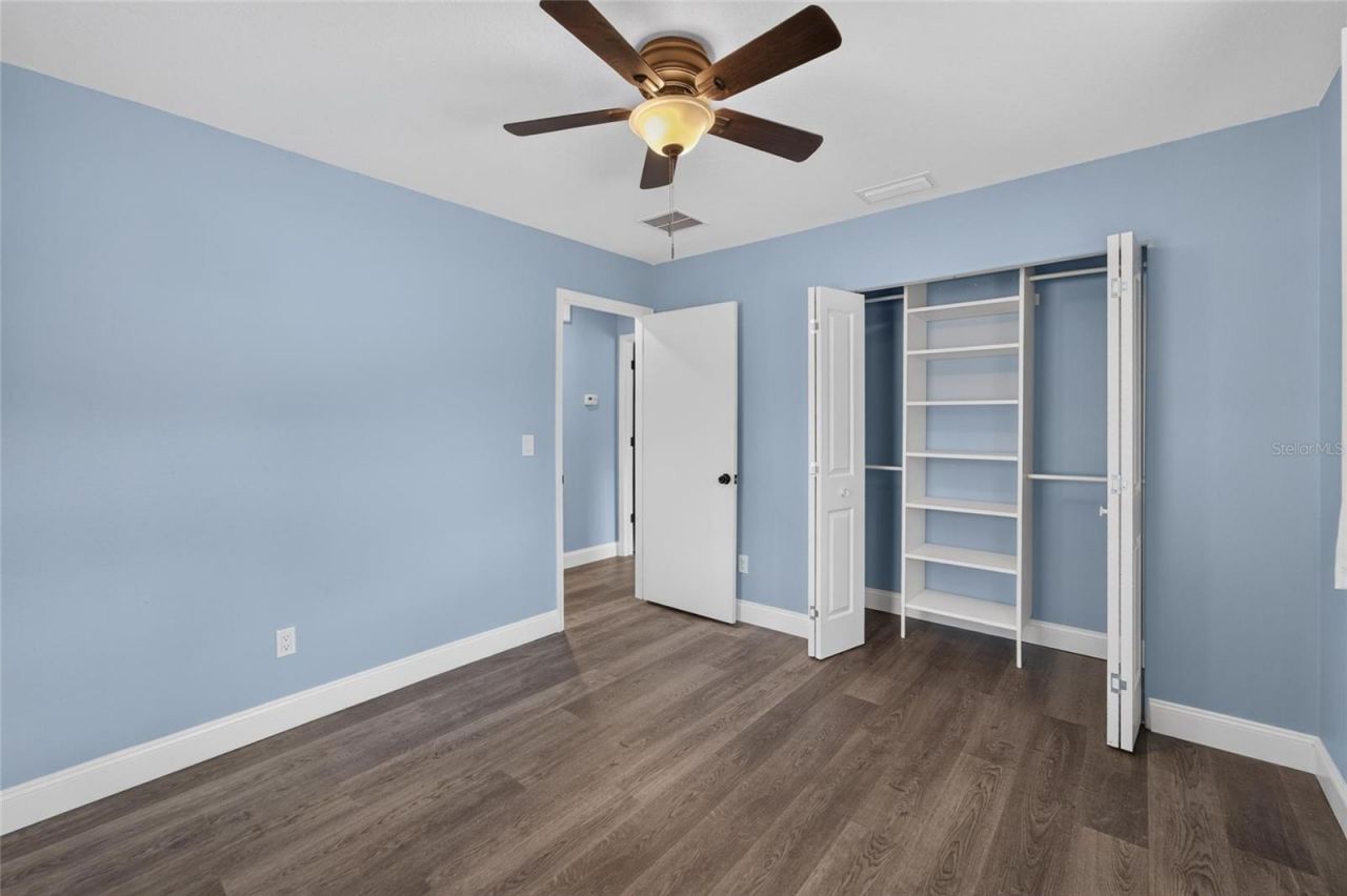 4317 Trout Drive Se, Saint Petersburg, FL 33705 Photo