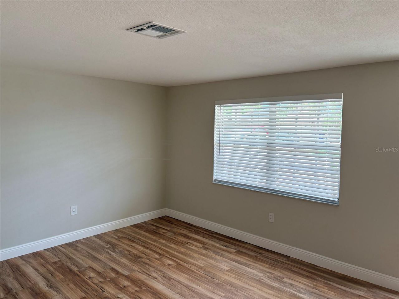 7350 Fairfax Drive , Port Richey, FL 34668 Photo