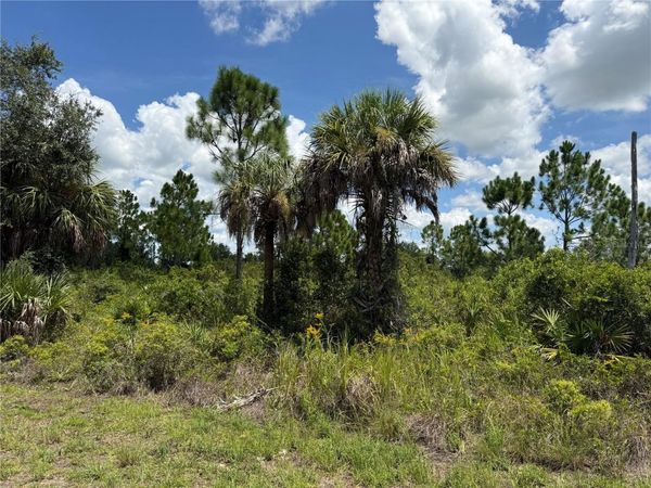 356 LAKEWOOD LANE , PORT CHARLOTTE, FL 33953