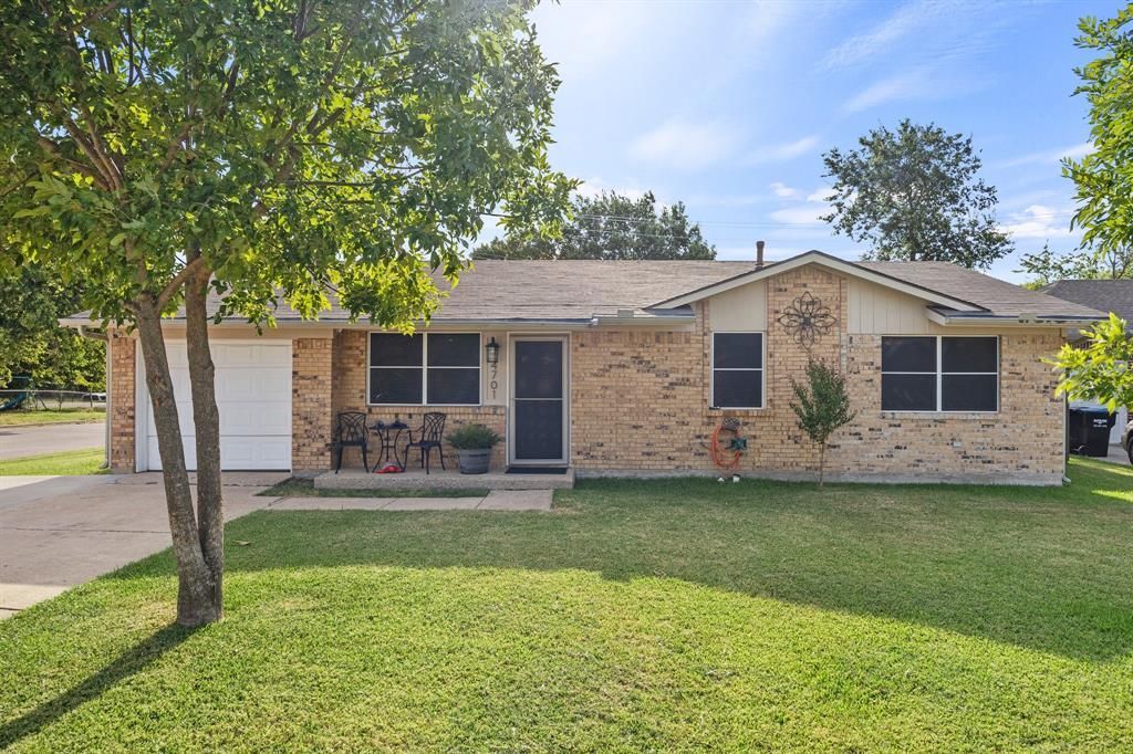4701 Henry Street, Greenville, TX 75401 Main Photo