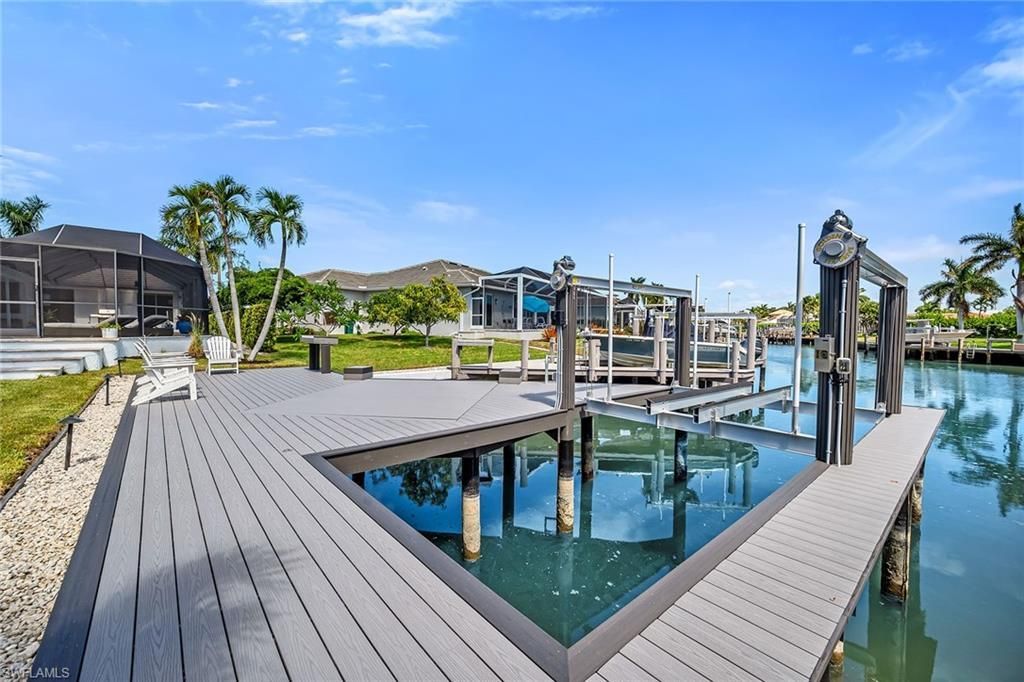 1276 Treasure Ct, Marco Island, FL 34145 Photo