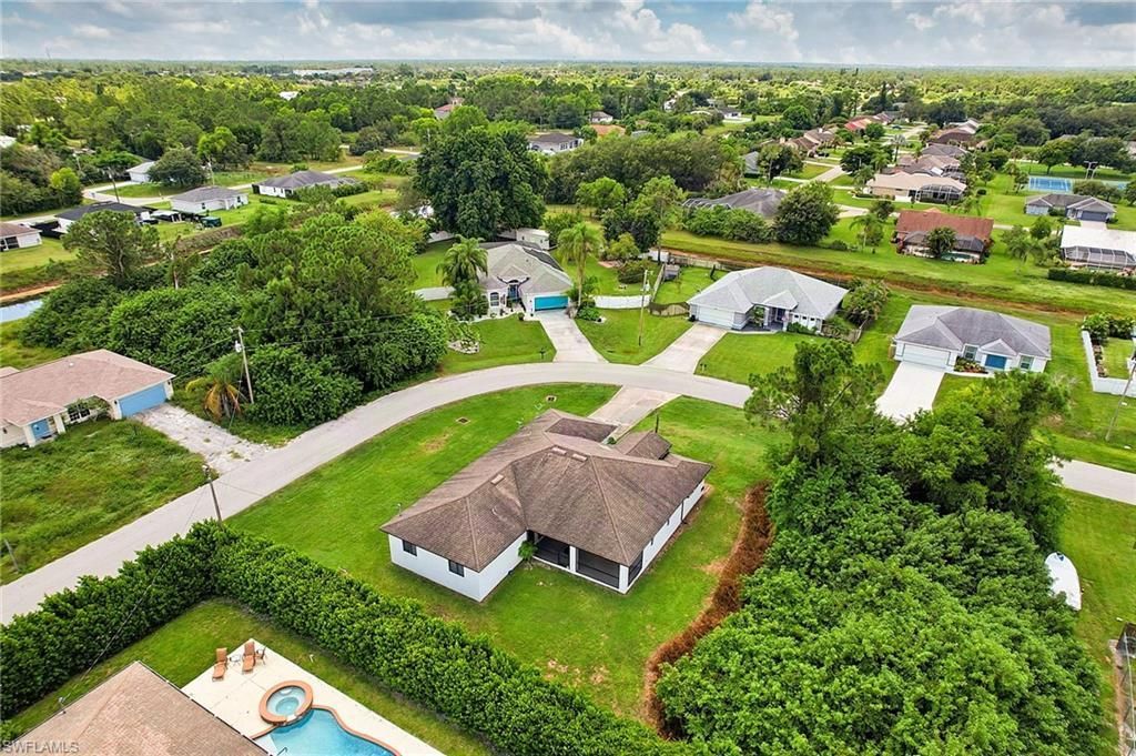 691 Manhattan St E, Lehigh Acres, FL 33974 Photo