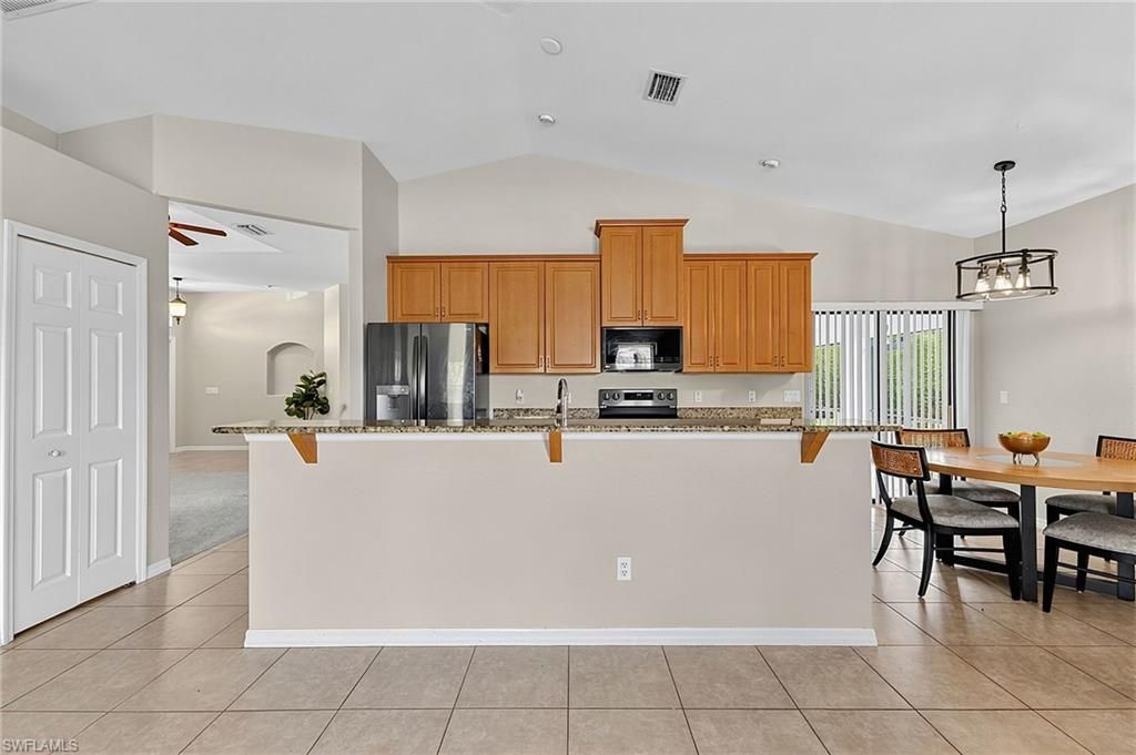 691 Manhattan St E, Lehigh Acres, FL 33974 Photo