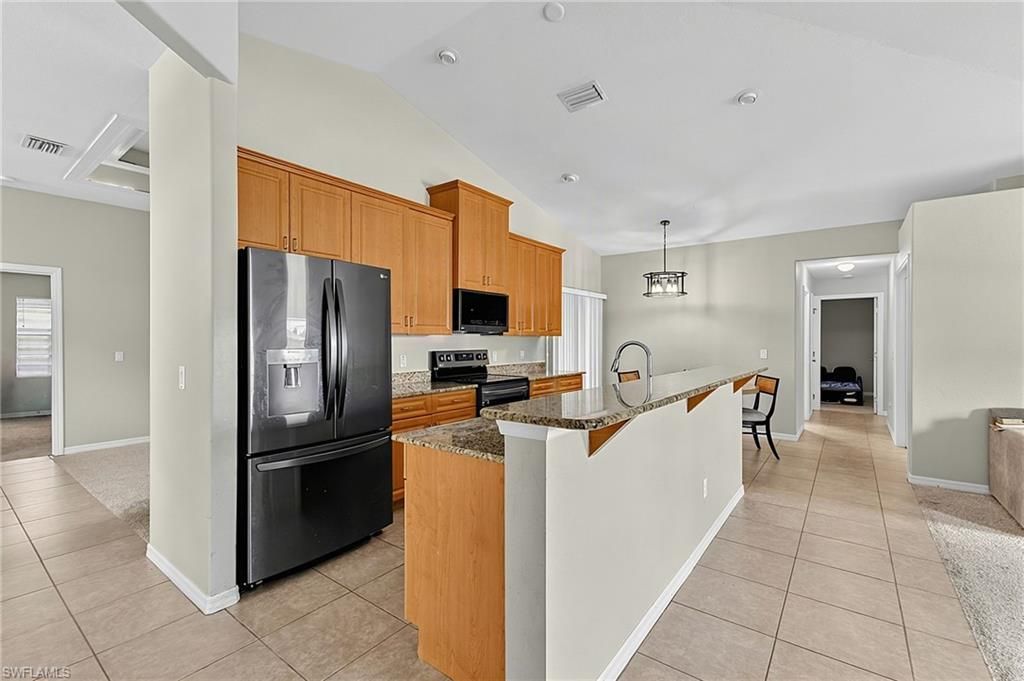 691 Manhattan St E, Lehigh Acres, FL 33974 Photo